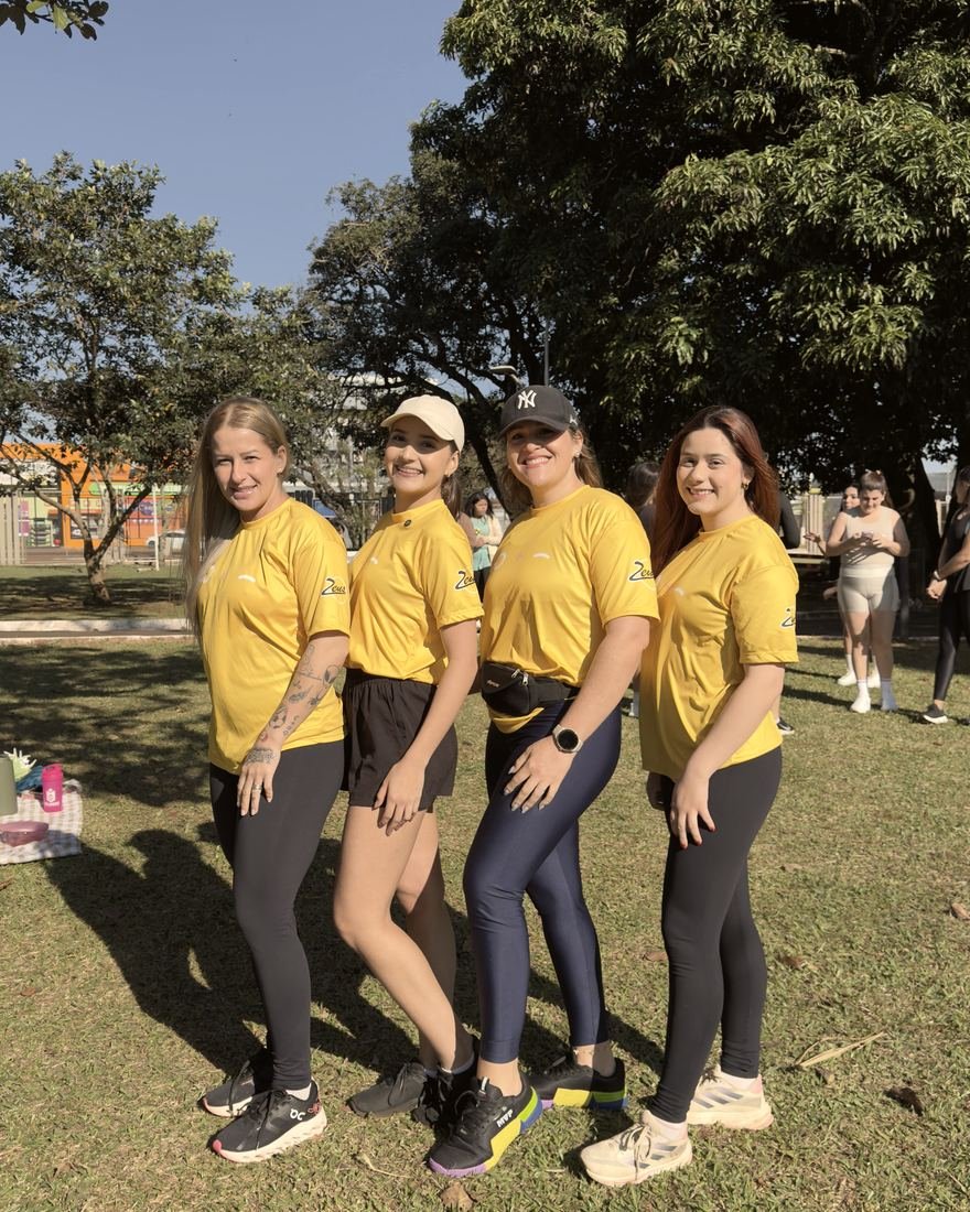 Quatro mulheres da equipe de apoio de um dos encontros